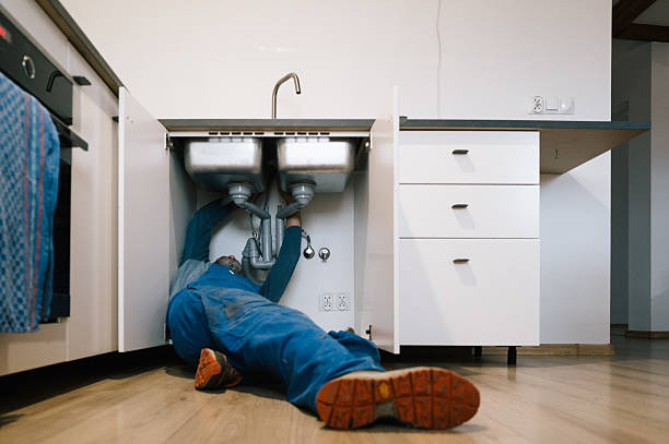 Professional Leak Detection technician working in Glasgow, VA